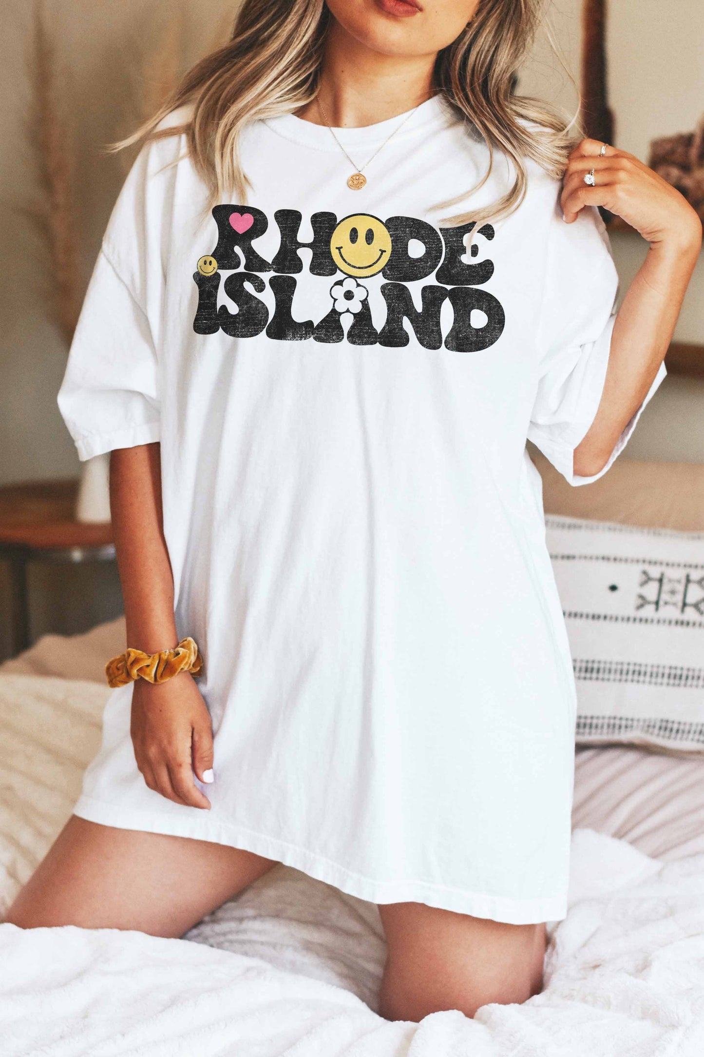 HAPPY RHODE ISLAND TEE (WHITE)