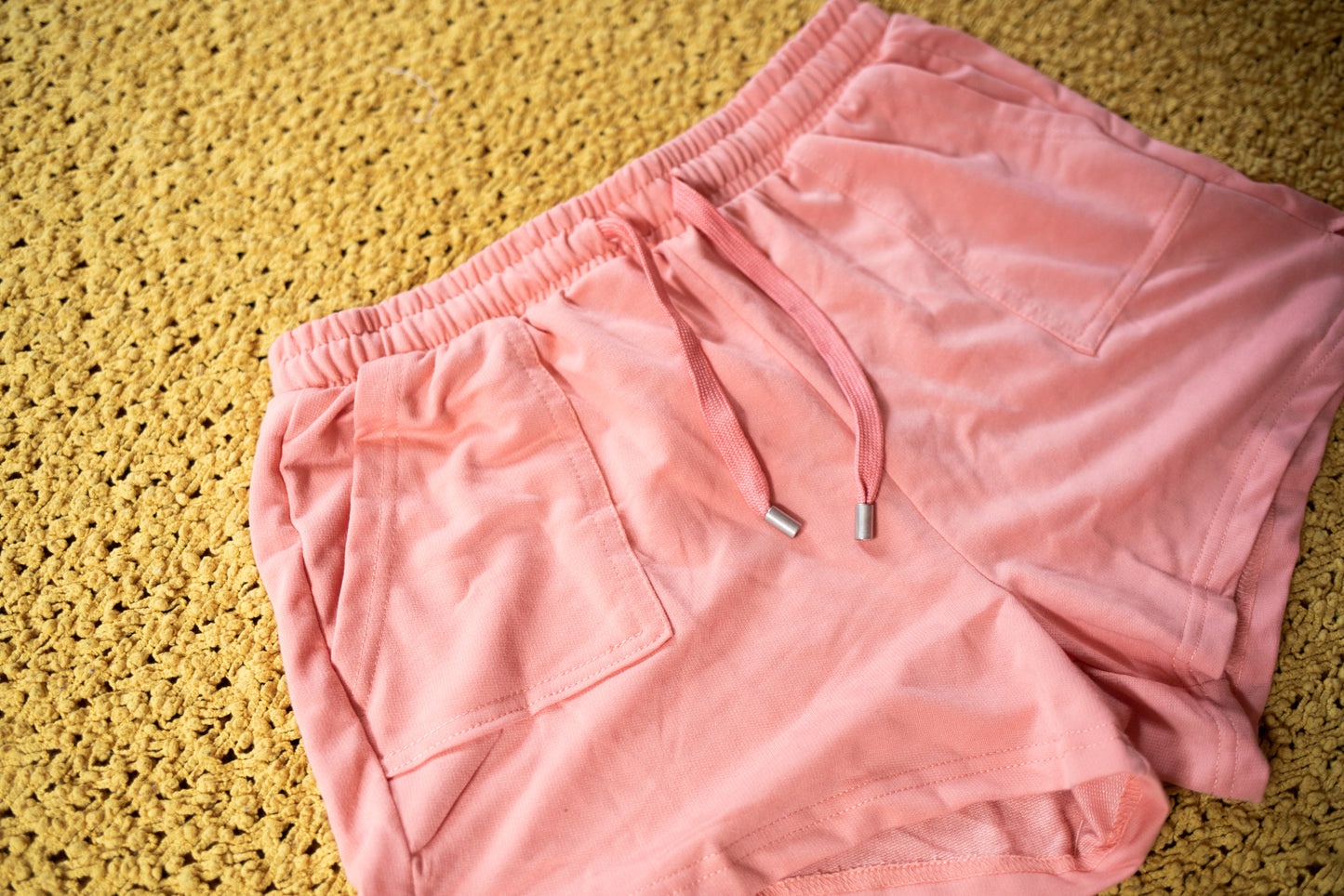 TERRY DAY OFF SHORTS (BLUSH)